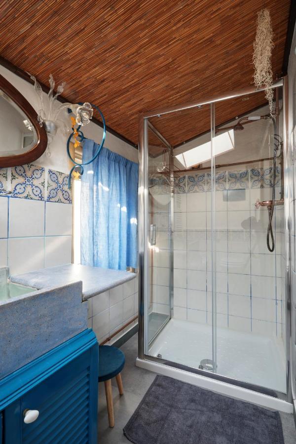 Appartamento Upstairs - Skylight Lecce Esterno foto