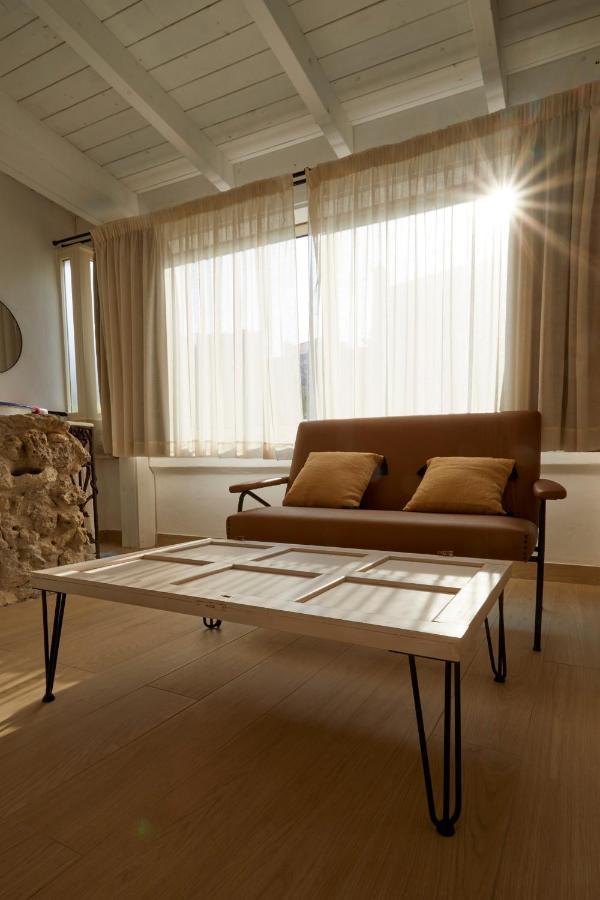 Appartamento Upstairs - Skylight Lecce Esterno foto