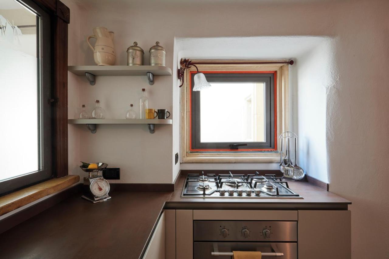 Appartamento Upstairs - Skylight Lecce Esterno foto